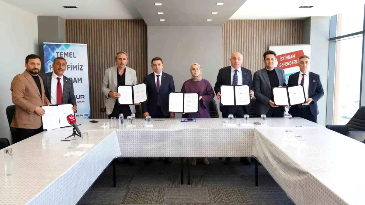 ETSO Başkanı Saim Özakalın, İstihdam Garantili Eğitim Protokolüne Katıldı