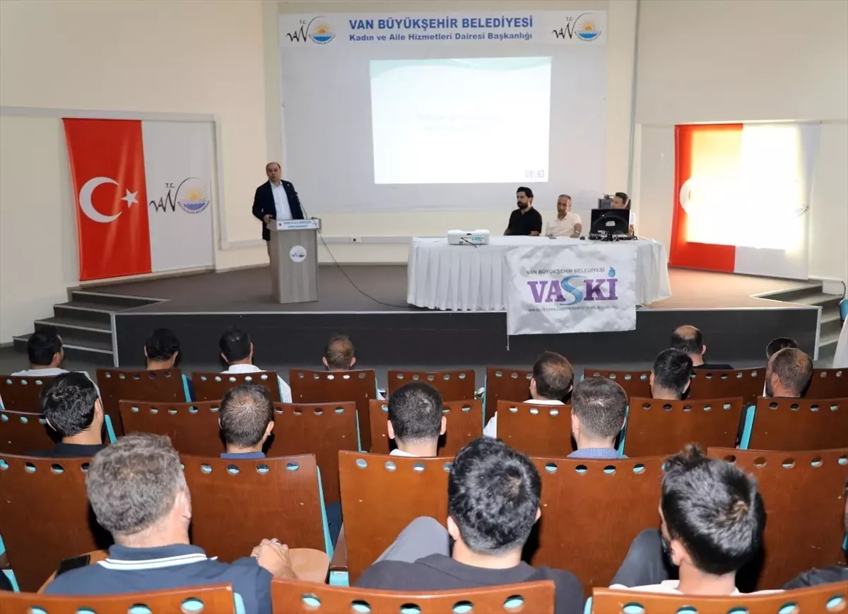 VASKİ'den Sayaç Okuma Personeline Eğitim