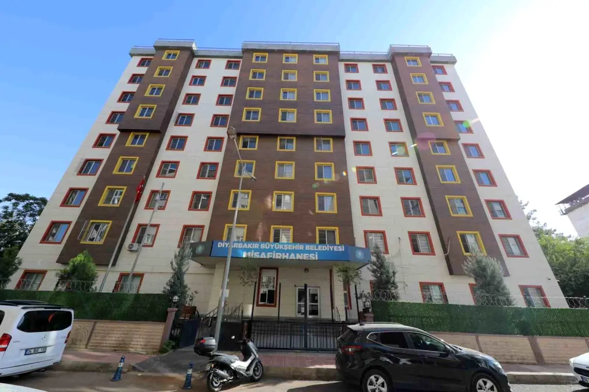 Diyarbakır'da Kız Öğrenci Misafirhanesi İçin Kayıtlar Başladı
