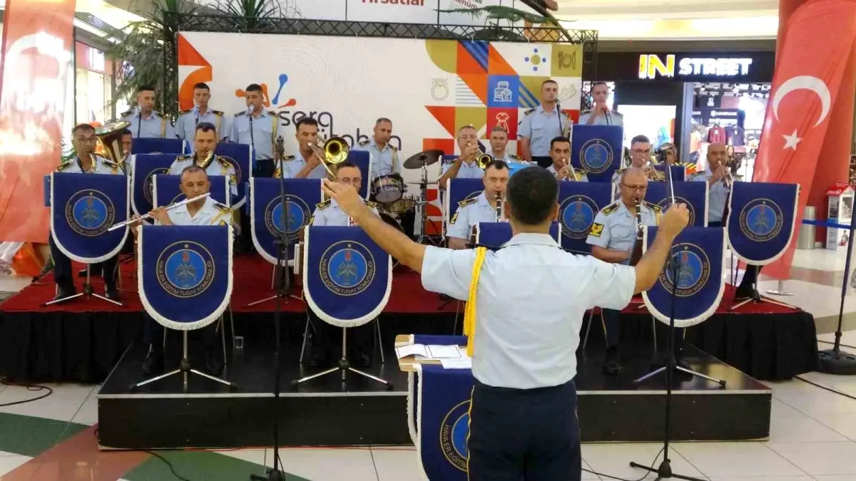 Kütahya'da Zafer Bayramı Konseri