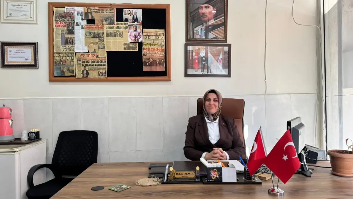 41 çocuğu evlilikten kurtaran 'Muhtar Ana' üniversiteli oldu