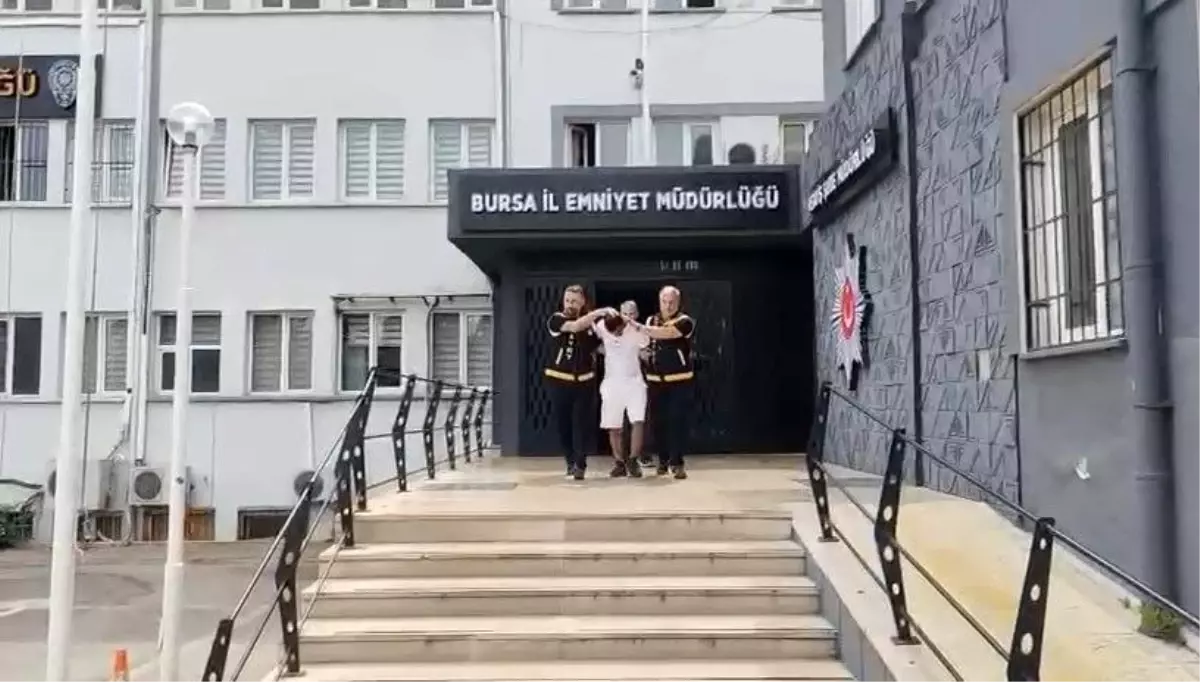 Bursa'da Bıçaklı Cinayet: Koca Tutuklandı