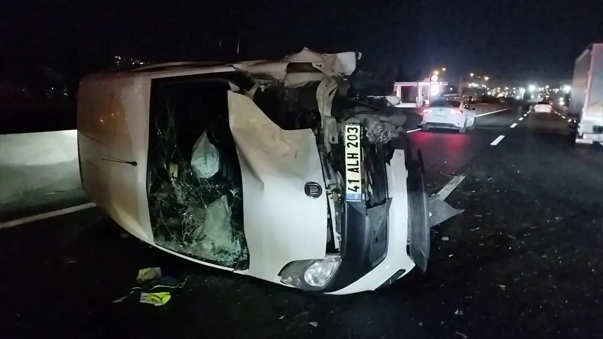 Dilovası'nda kaza: 2 çocuk yaralı
