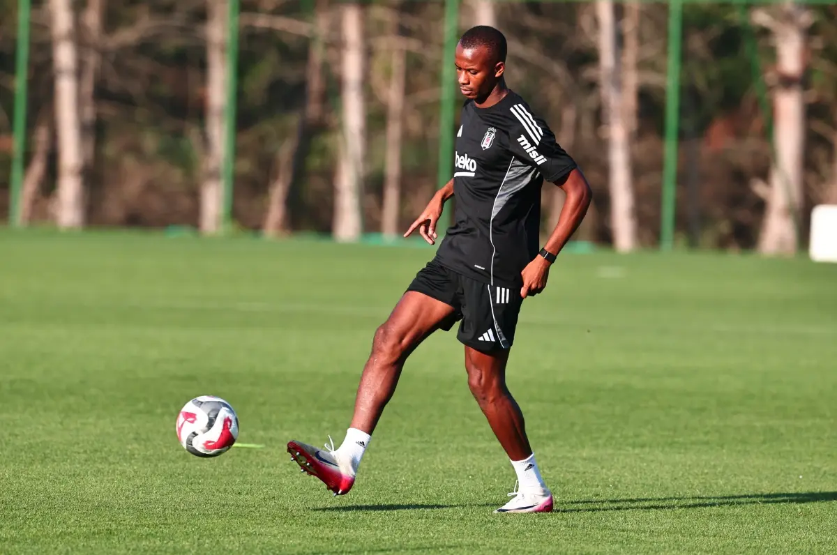 Beşiktaş, Alanyaspor Maçına Hazırlanıyor