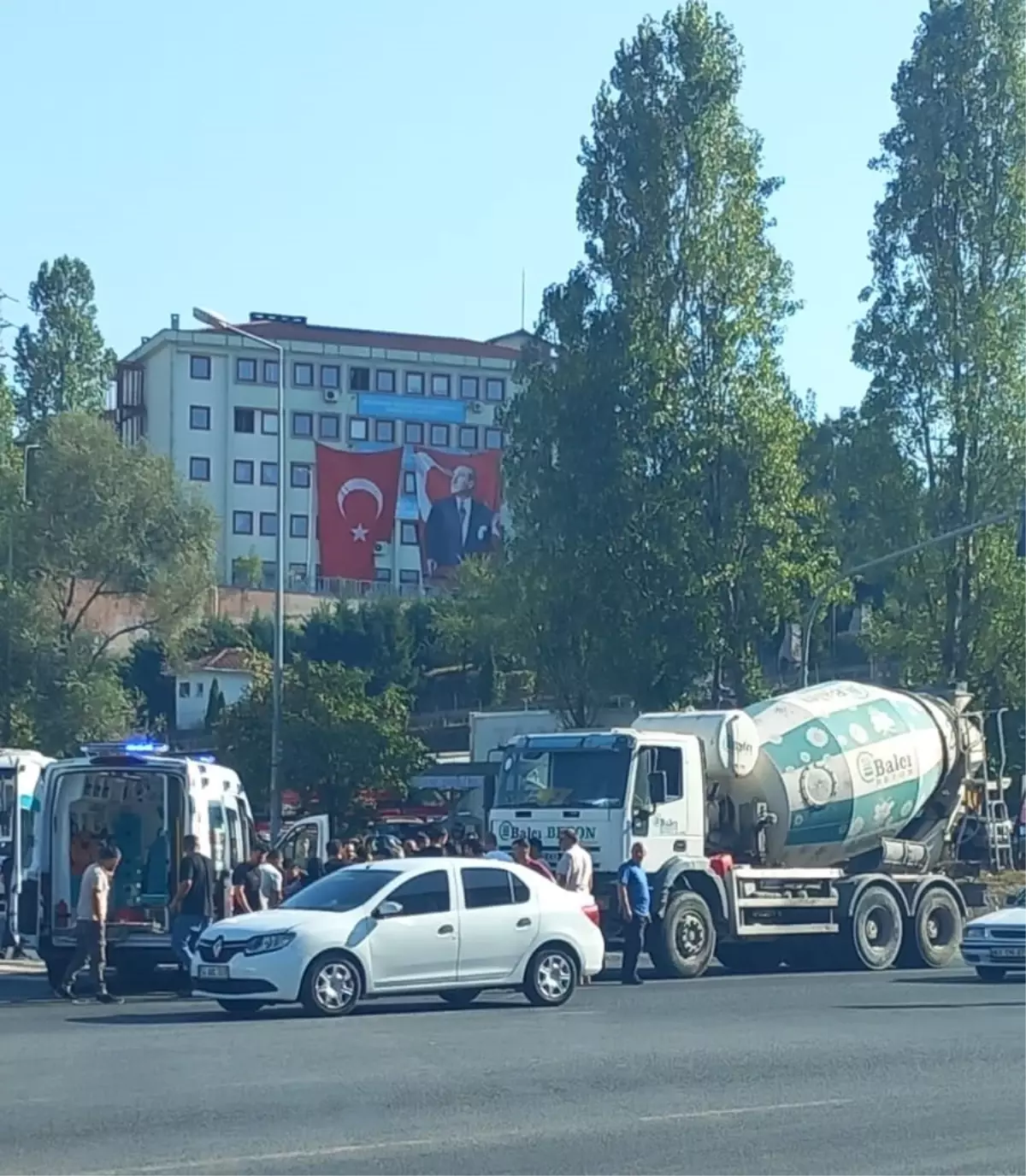Ereğli'de motosiklet kazası: 18 yaşındaki genç hayatını kaybetti