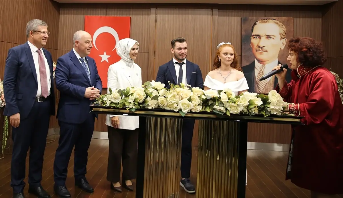 Bakan Göktaş, Nikah Törenine Katıldı