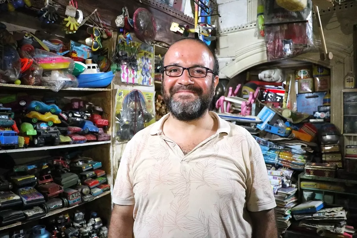 Oyuncak Tutkusu: 10 Bin Parça Koleksiyon