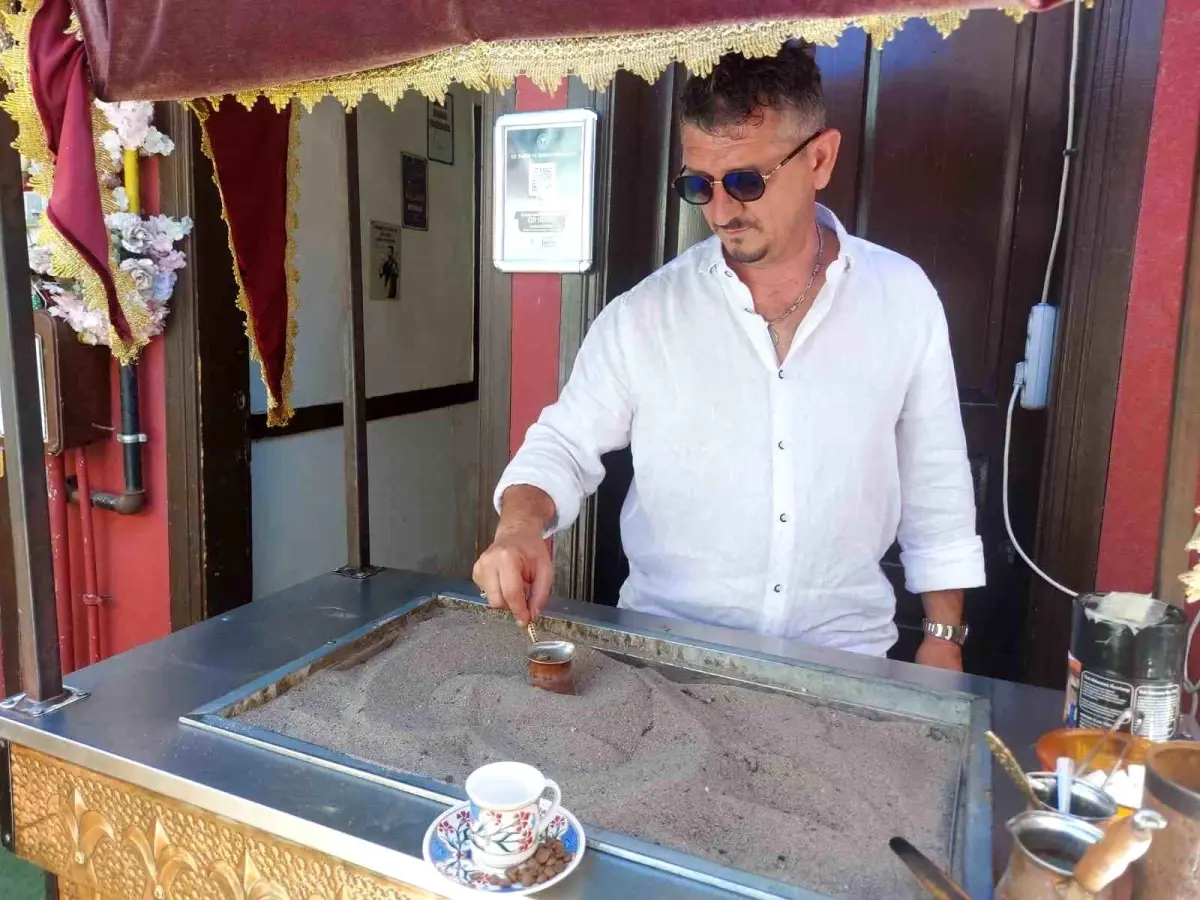 Kumda Kahve Geleneği: 13 Aroma ile Fark Yaratıyor