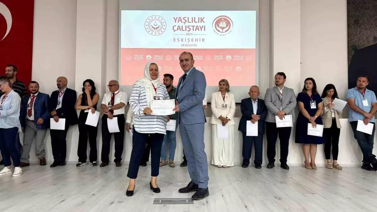 Eskişehir'de Yaşlılık Çalıştayı Gerçekleştirildi