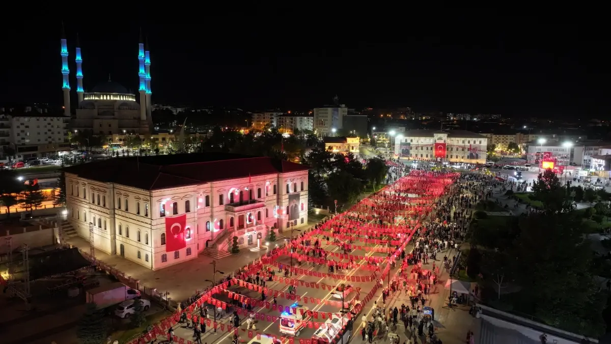 Sivas'ta 30 Ağustos Zafer Bayramı Yürüyüşü