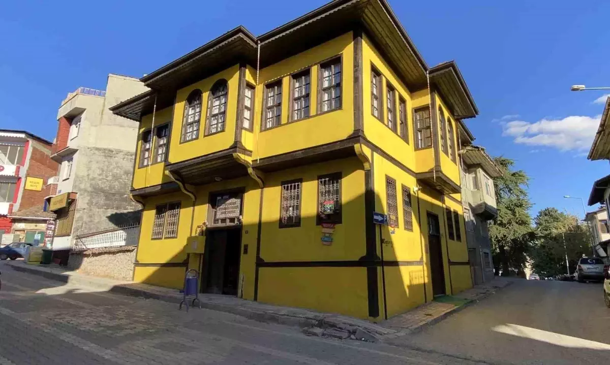 Zile'de Kadınlar Kıraathanesi Açıldı