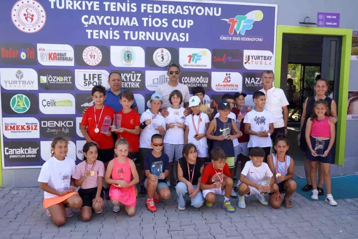 Çaycuma'da 8-10 Yaş Yaz Kupası Turnuvası Gerçekleşti