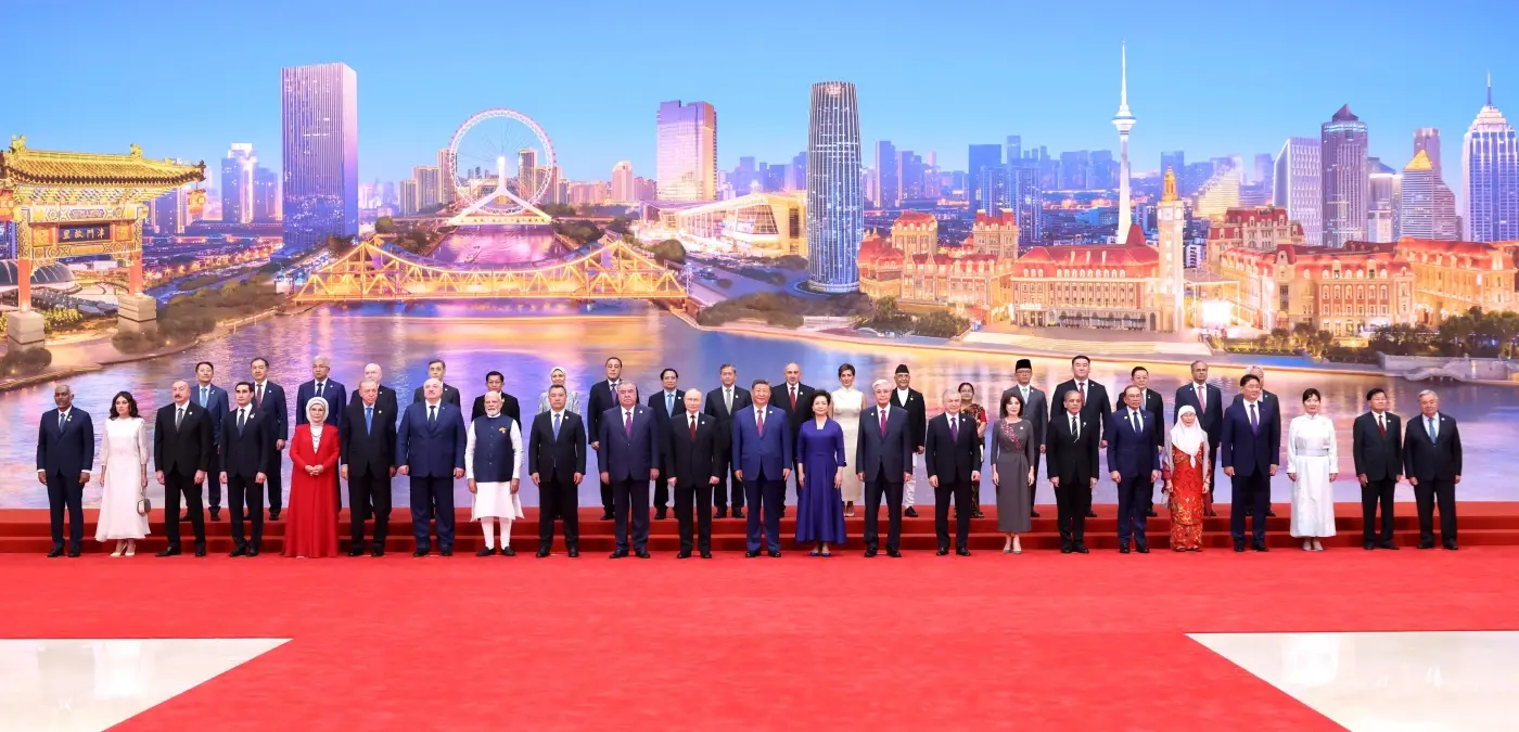 Xi Jinping, Tianjin'de Konukları Ağırladı
