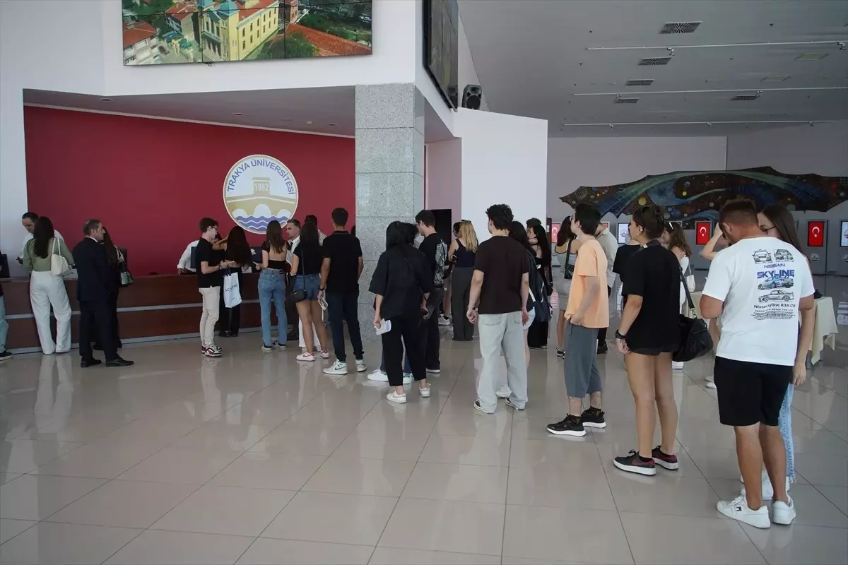 Trakya'da Üniversite Kayıtları Başladı