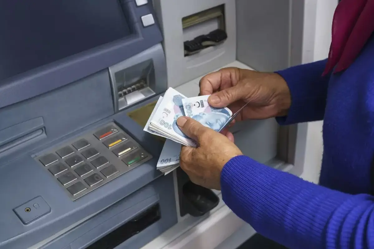 Dolandırıcıların yeni tuzağı: ATM'lerde bu hatayı sakın yapmayın