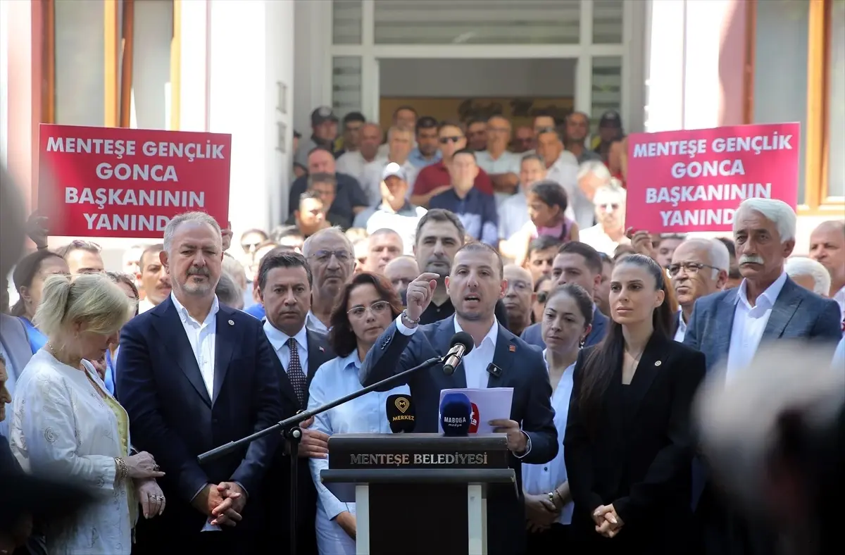 Menteşe'de Yangın Saldırısı: İki Zanlı Tutuklandı