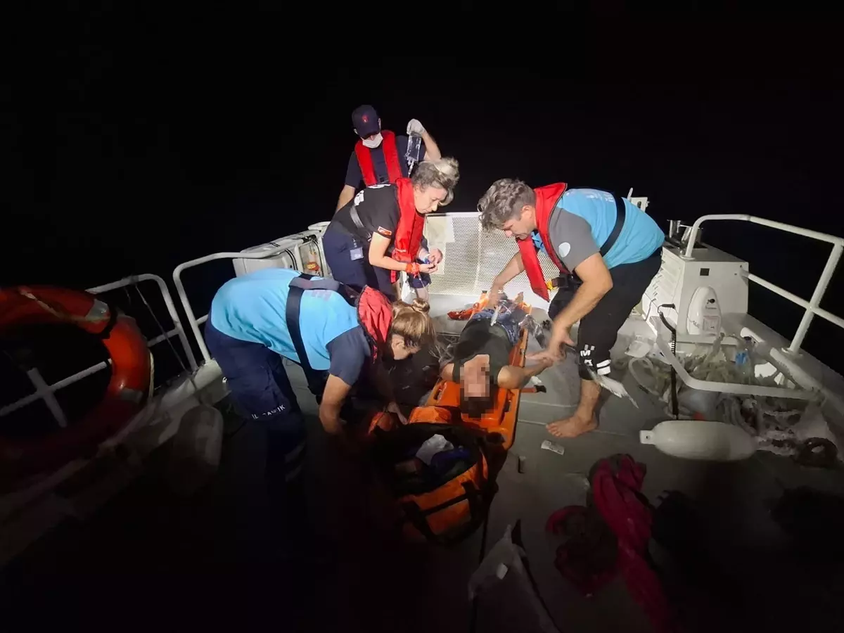 Fethiye Açıklarında Yaralıya Tıbbi Tahliye