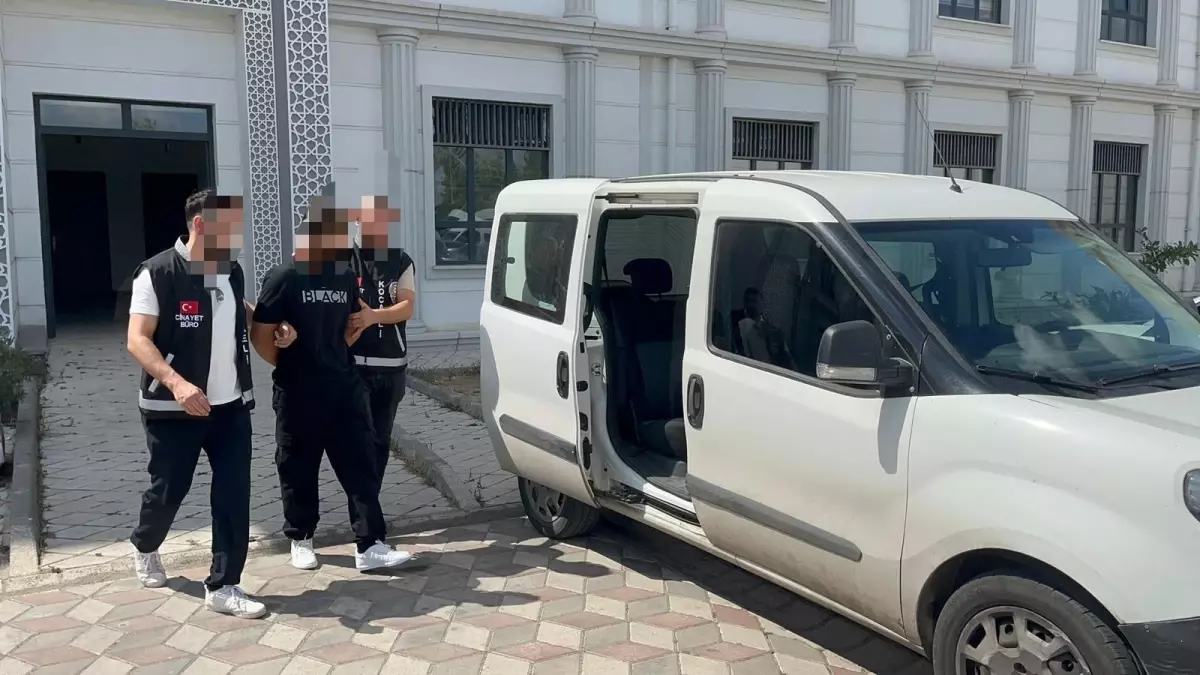 İnşaat Şantiyesindeki Bıçaklı Kavga: Bir İşçi Ağır Yaralandı