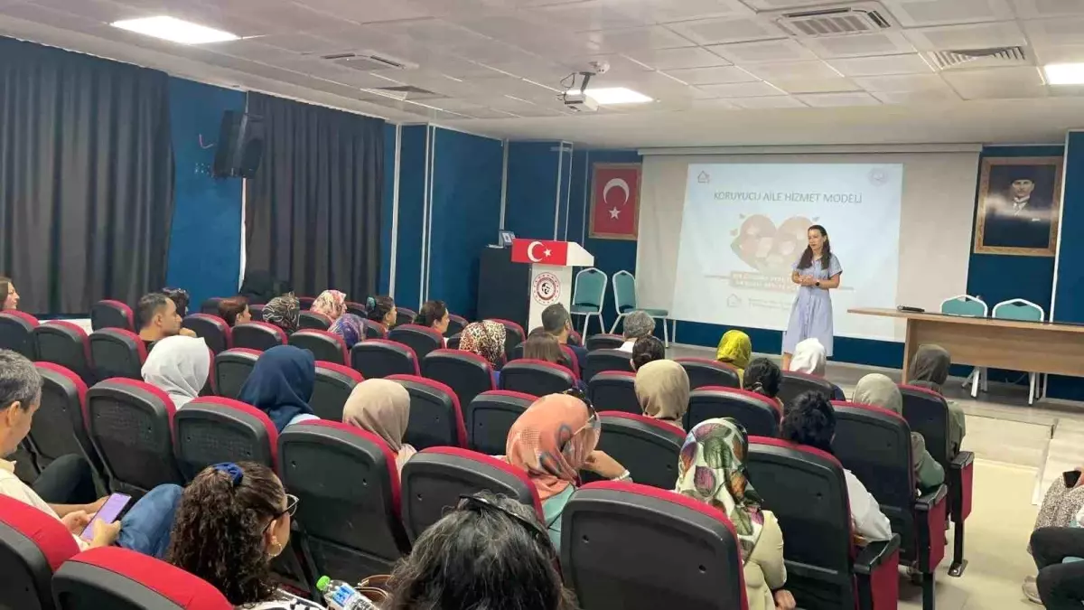 Osmaniye'de Koruyucu Aile Bilgilendirme Toplantısı