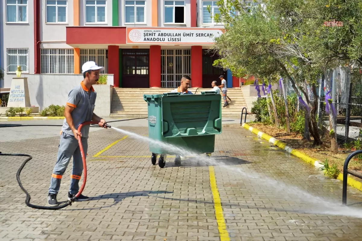 Alanya'da Okul Temizlik Çalışmaları Başlatıldı