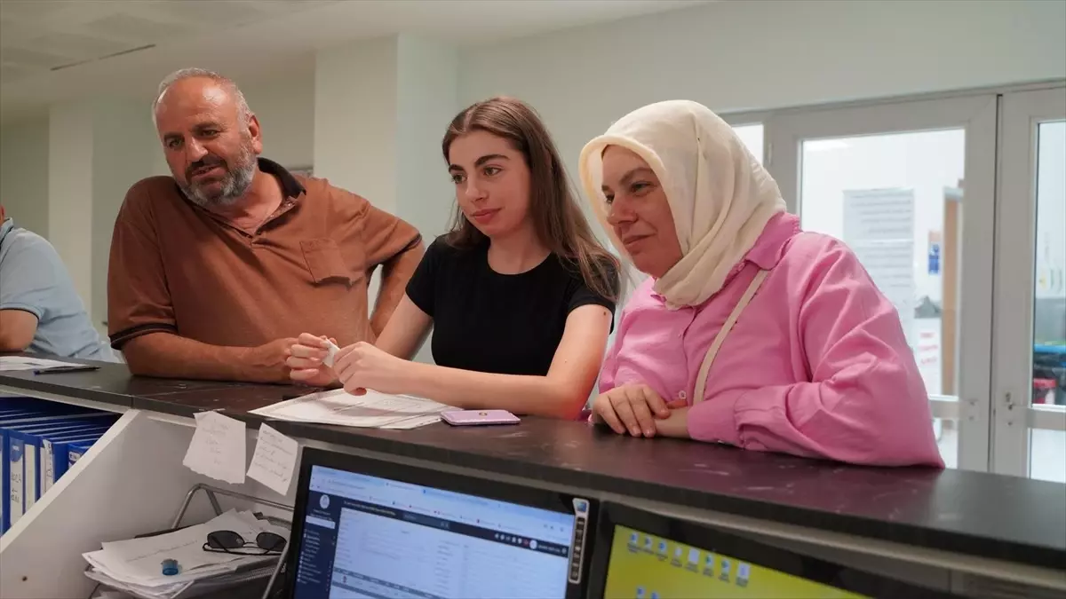 YÖK'ün 34 Yaş Üstü Kadınlar Kontenjanı
