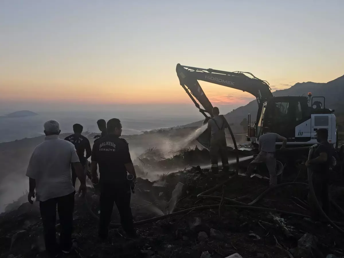 Marmara Adası'nda Çöp Yangını