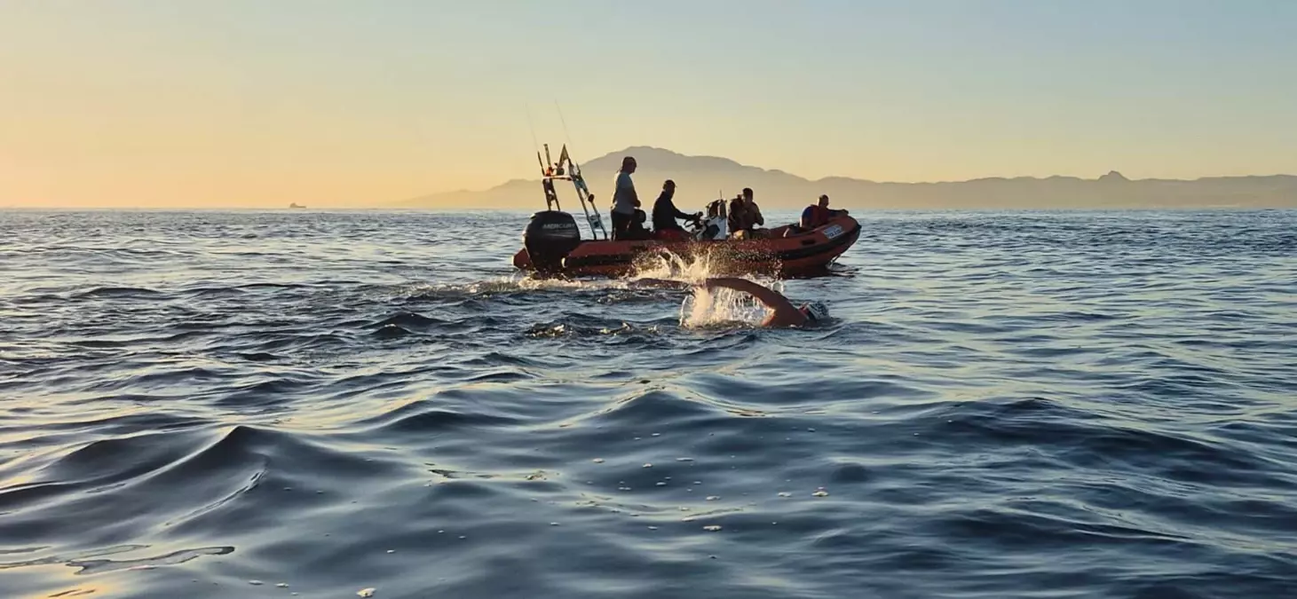 Tuna Tunca Cebelitarık'ı Geçiyor