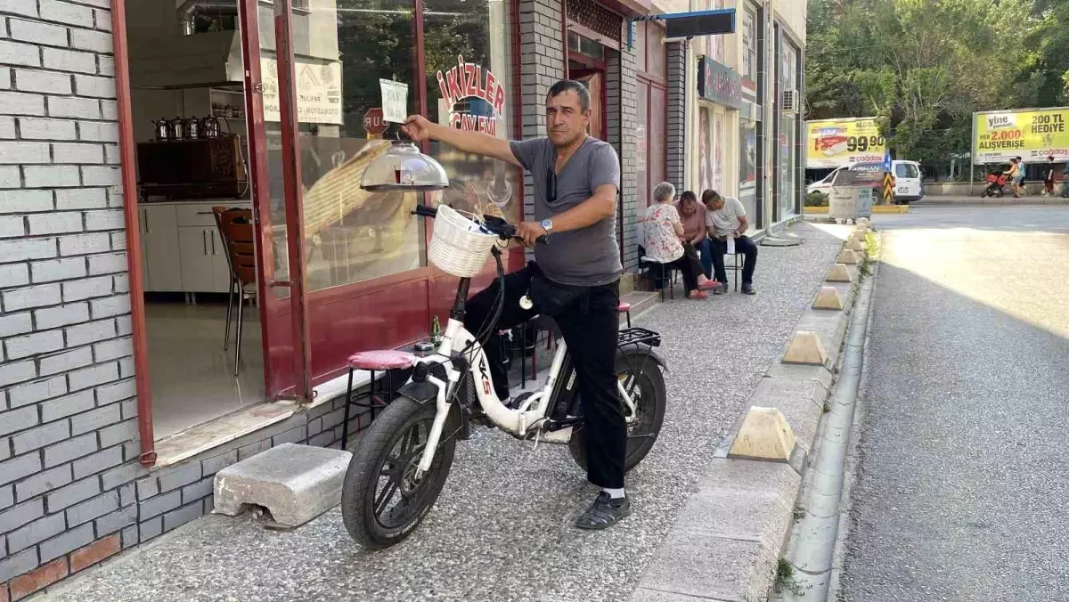 Elektrikli Bisikletle Çay Servisi