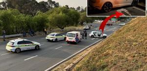 Kayseri'de Alkollü Sürücü Tramvay Yoluna Girdi