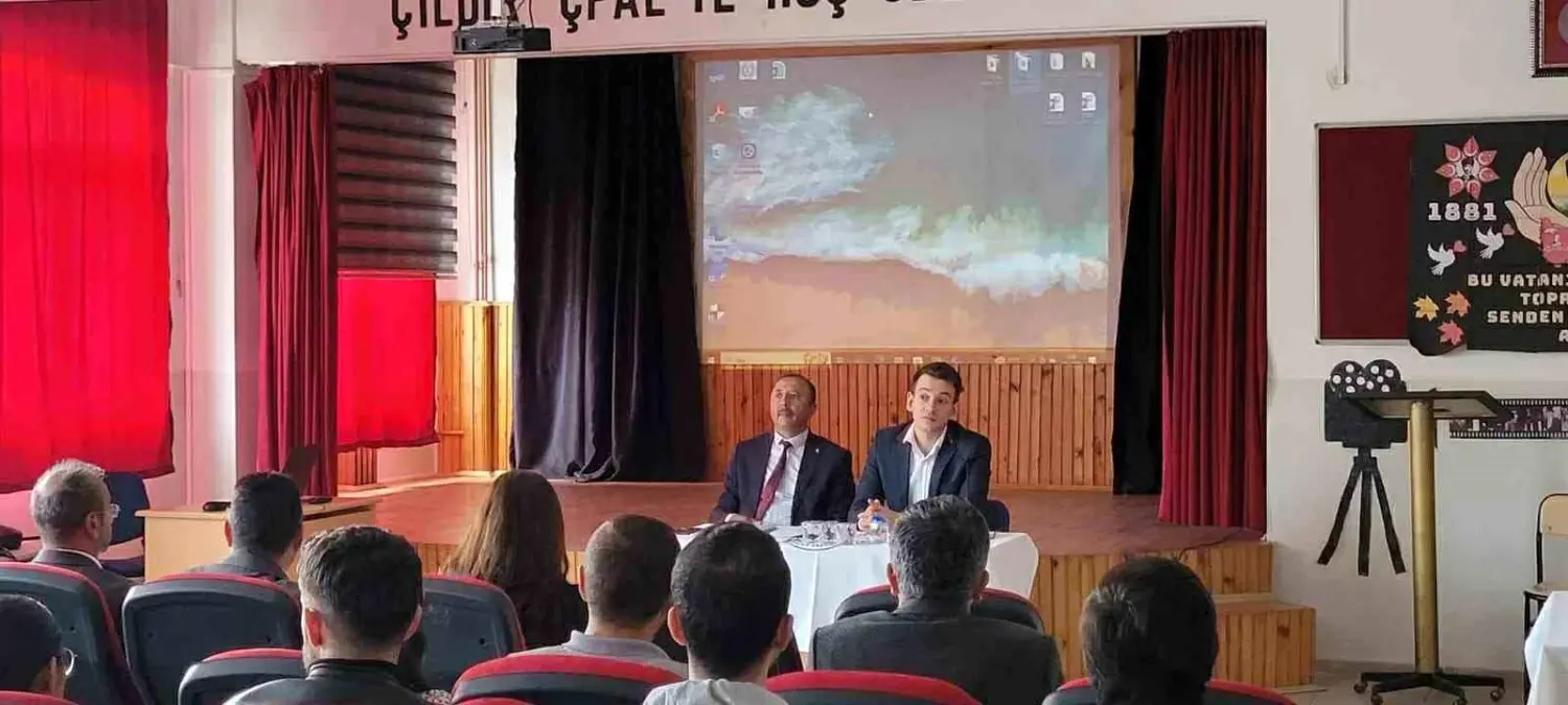 Kaymakam Aytürk Öğretmenlerle Buluştu