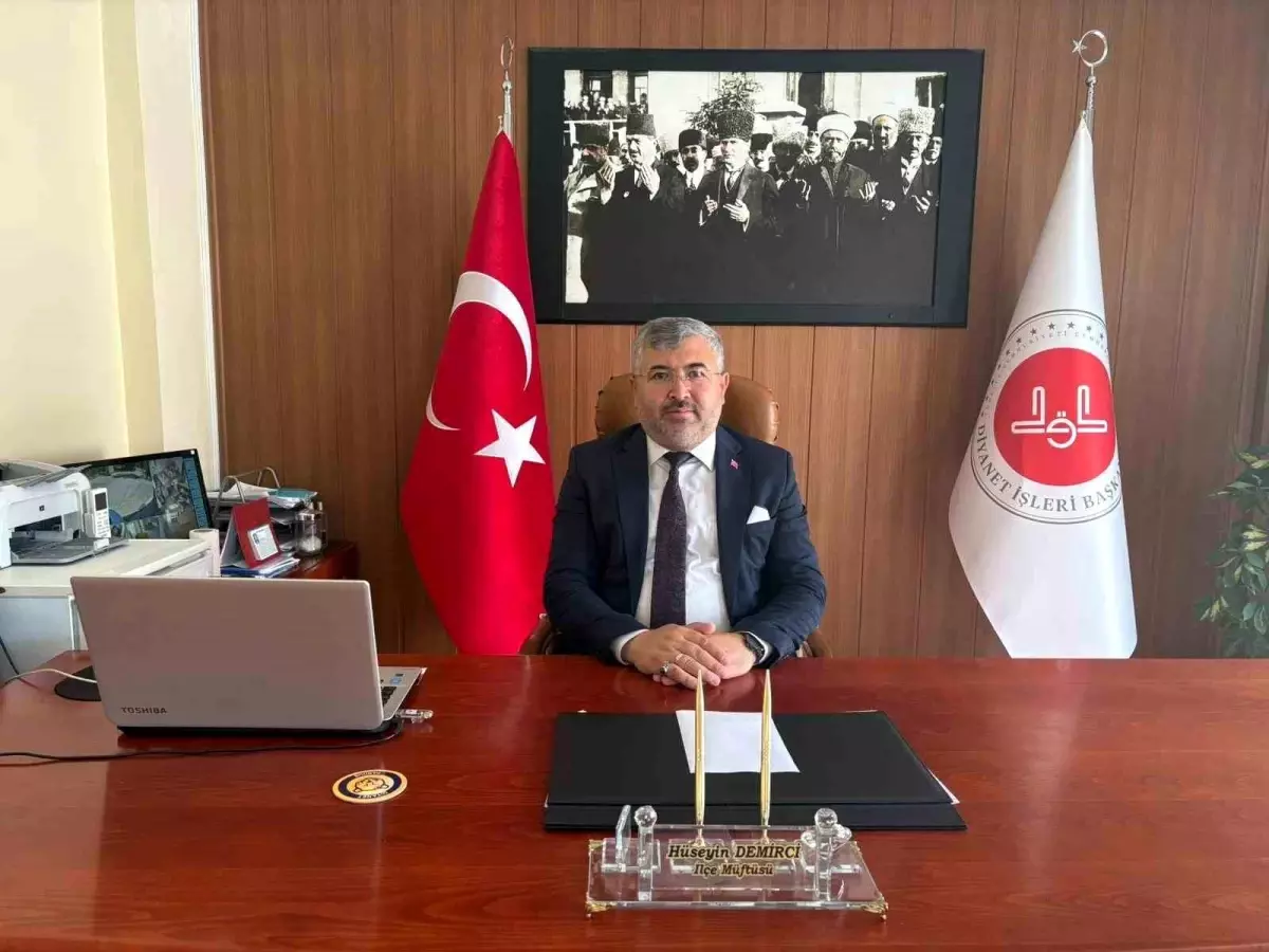 Yeni Müftü Hisarcık'ta Göreve Başladı