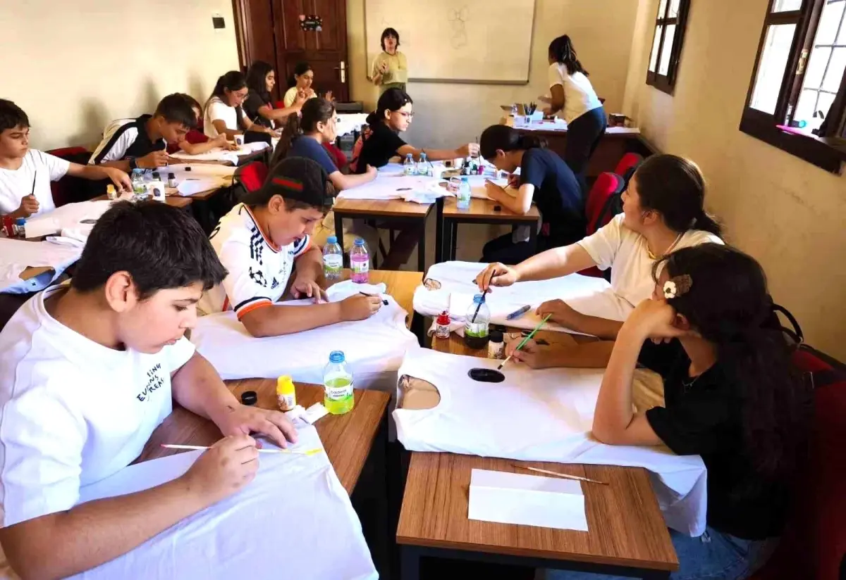 Melikgazi Belediyesi'nden Gençlere İngilizce Yaz Kampı