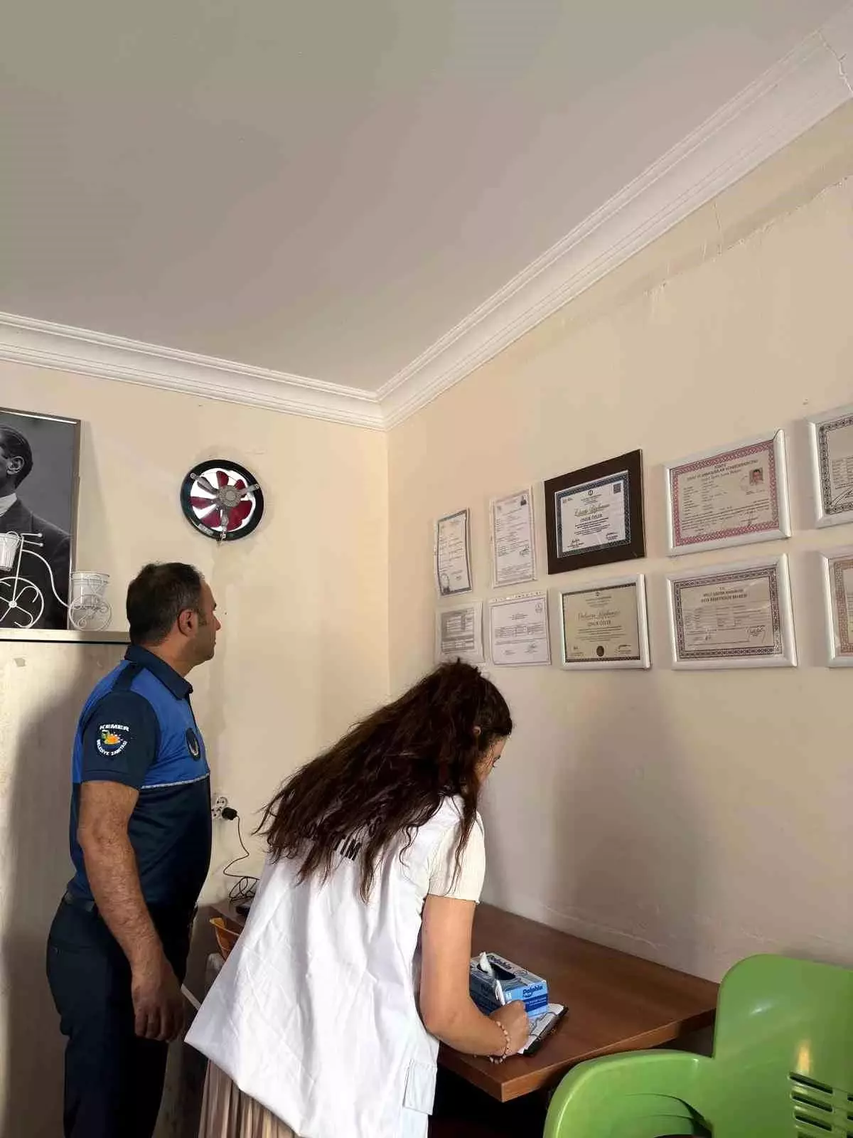 Kemer'de Okul Kantinlerine Denetim