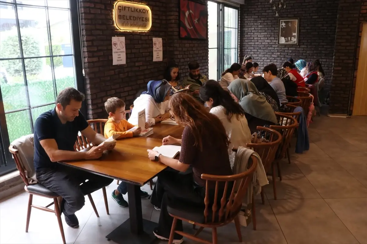 Yalova'da Dijital Bağımlılığa Karşı Kitap Okuma Etkinliği