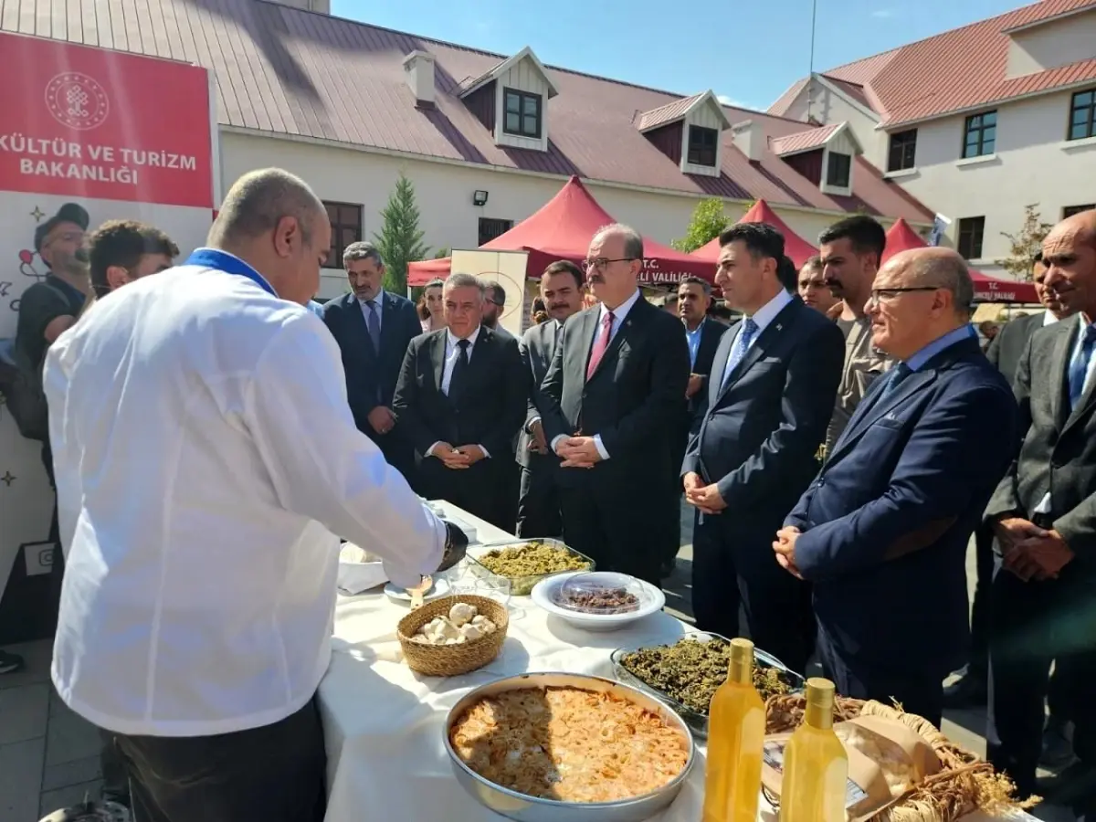 Bir Anadolu Şenliği Tunceli'de Başladı