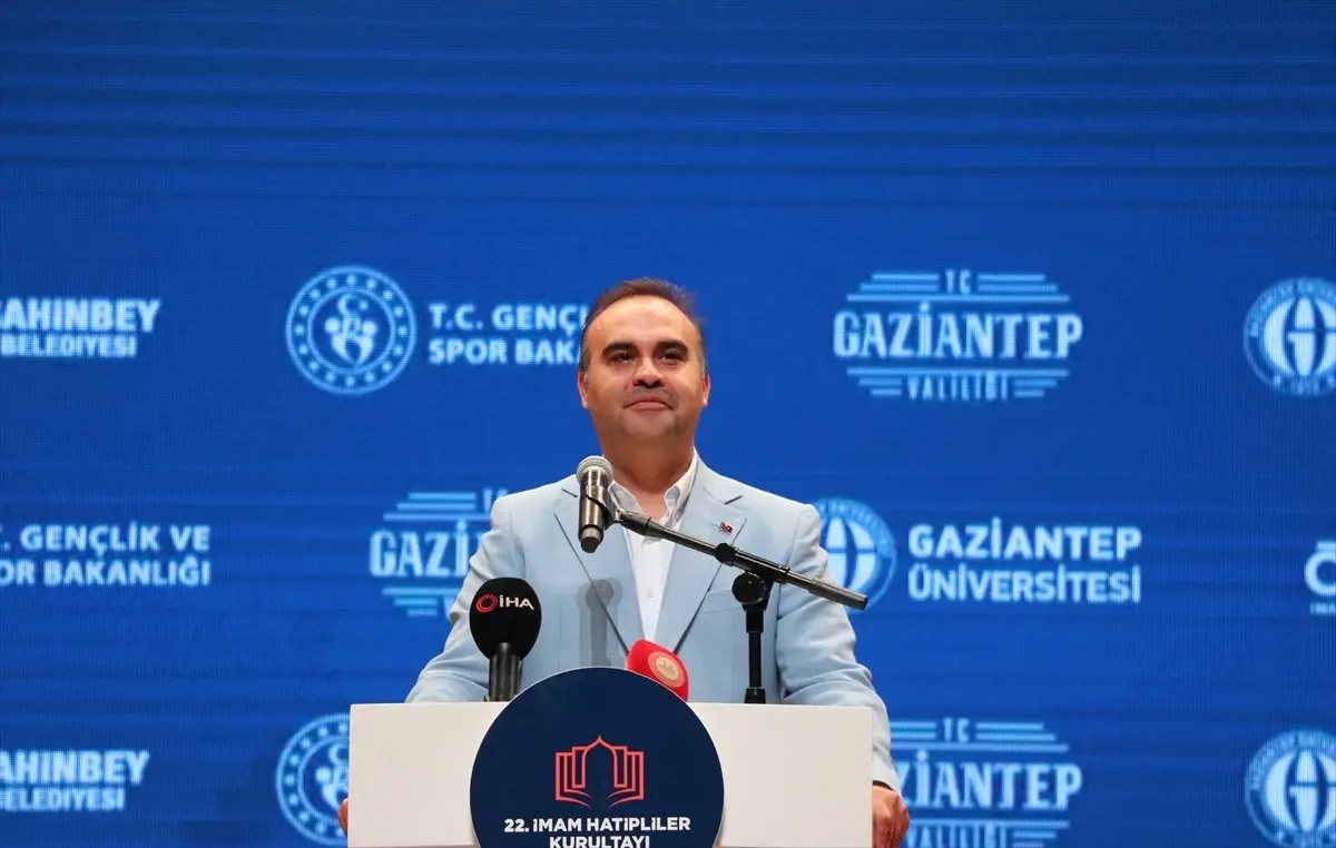 Bakan Kacır, Gaziantep'te 22. İmam Hatipliler Kurultayı'nda konuştu Açıklaması