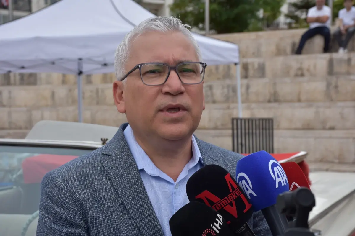 Sivas'ta Klasik Otomobil Fuarı