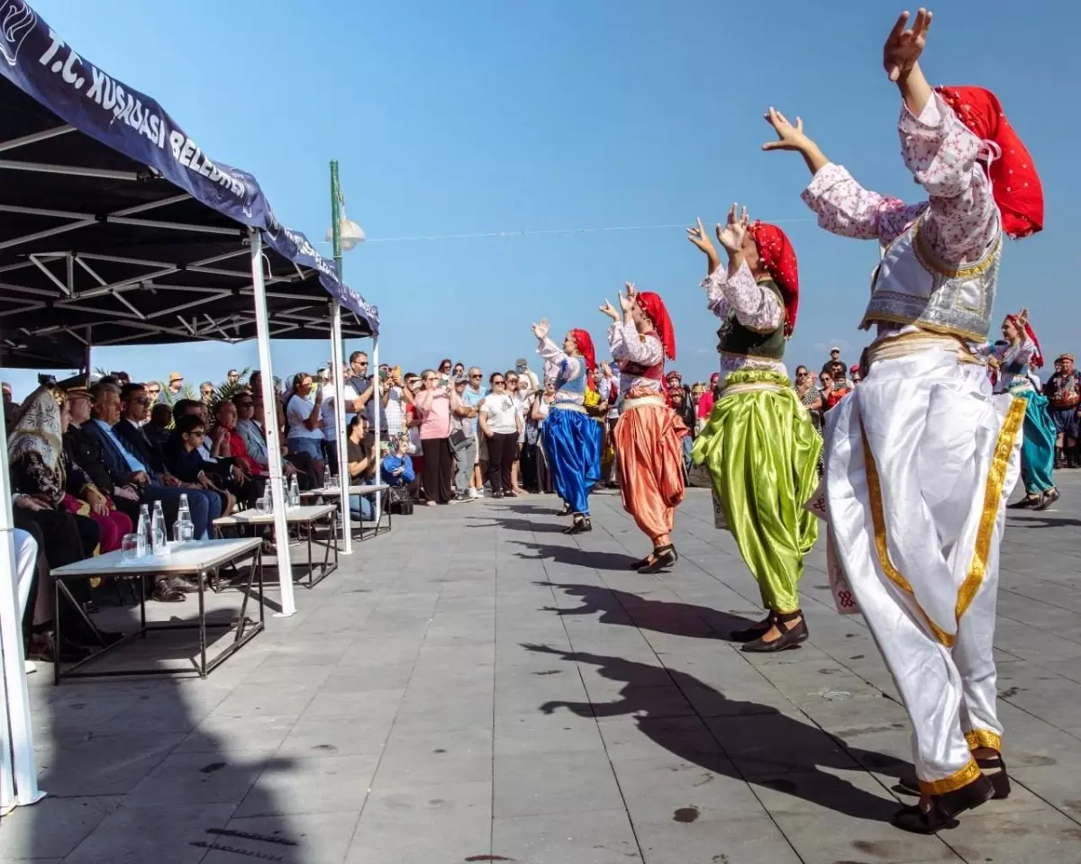 Kuşadası'nda Zafer Bayramı Coşkuyla Kutlandı