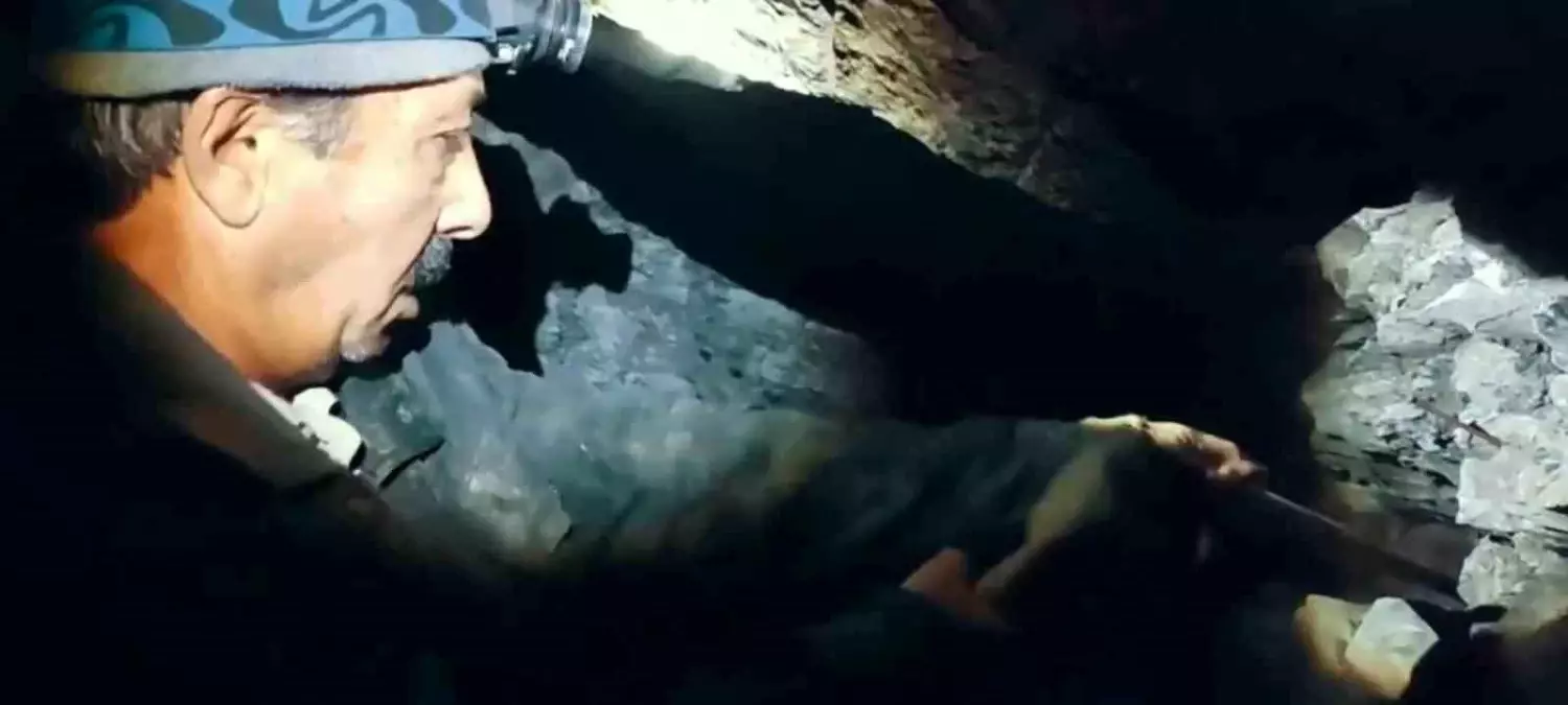 Oltu Taşı'nın Zorlu Çıkışı ve Sanata Dönüşümü