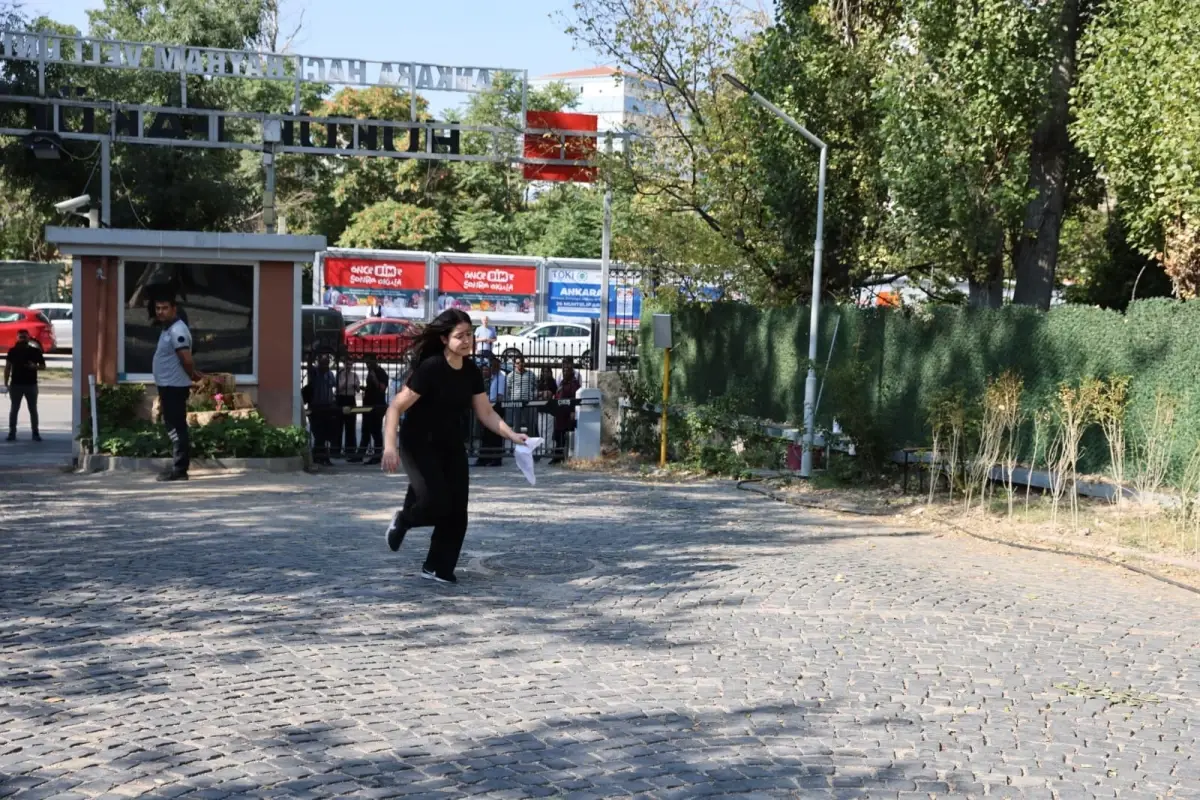 2025 KPSS A Grubu Sınavı Başladı