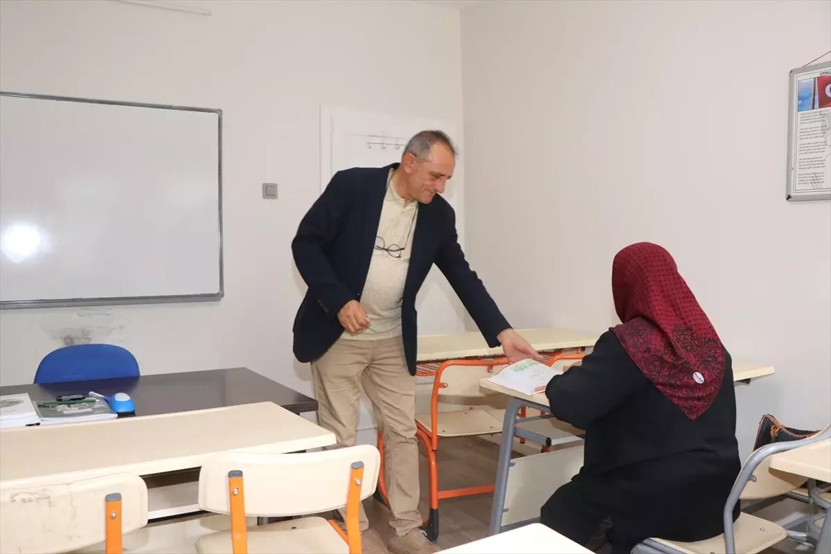68 Yaşında Eğitim Hayali