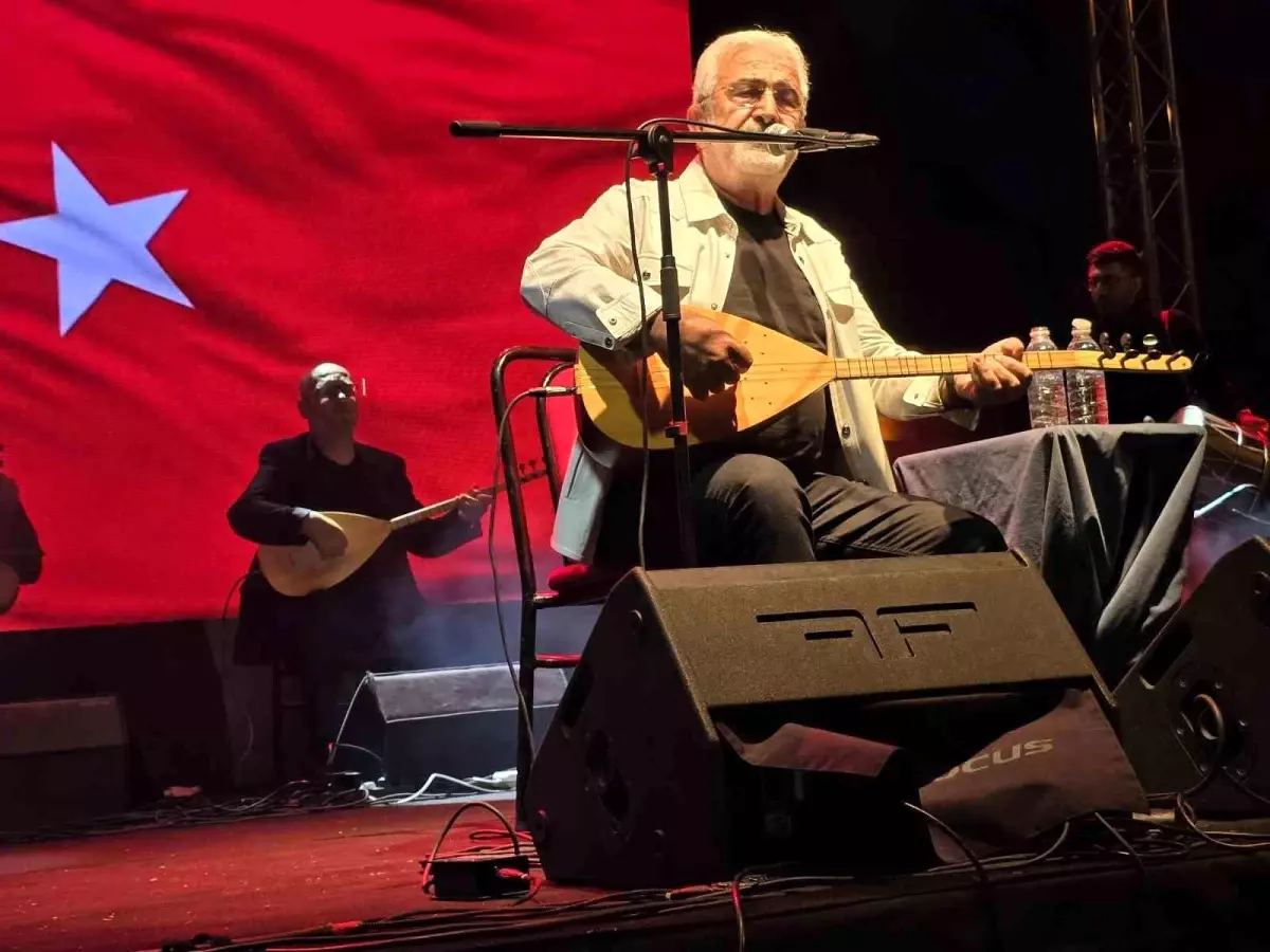 Orhaneli'nin Kurtuluşu Coşkuyla Kutlandı