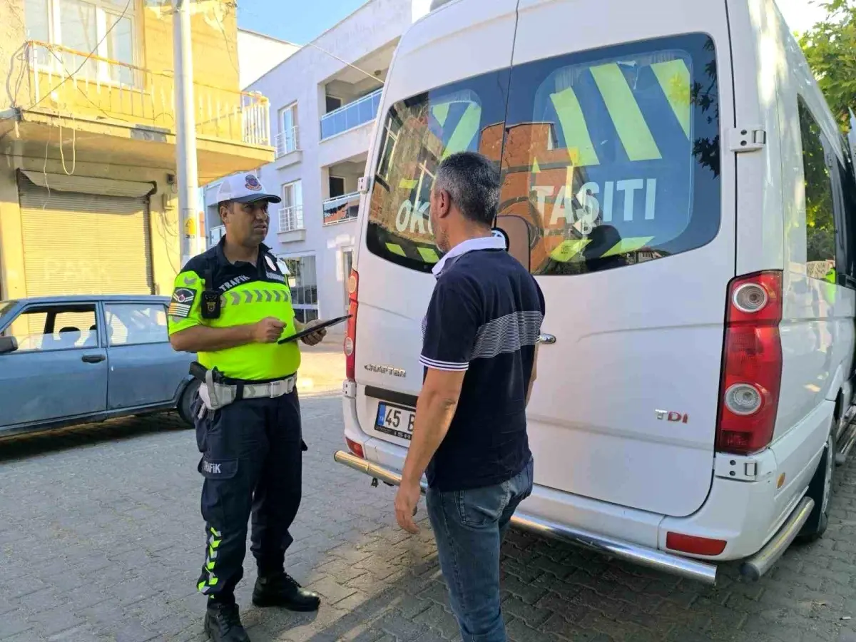 Manisa'da Okul Servislerine Denetim