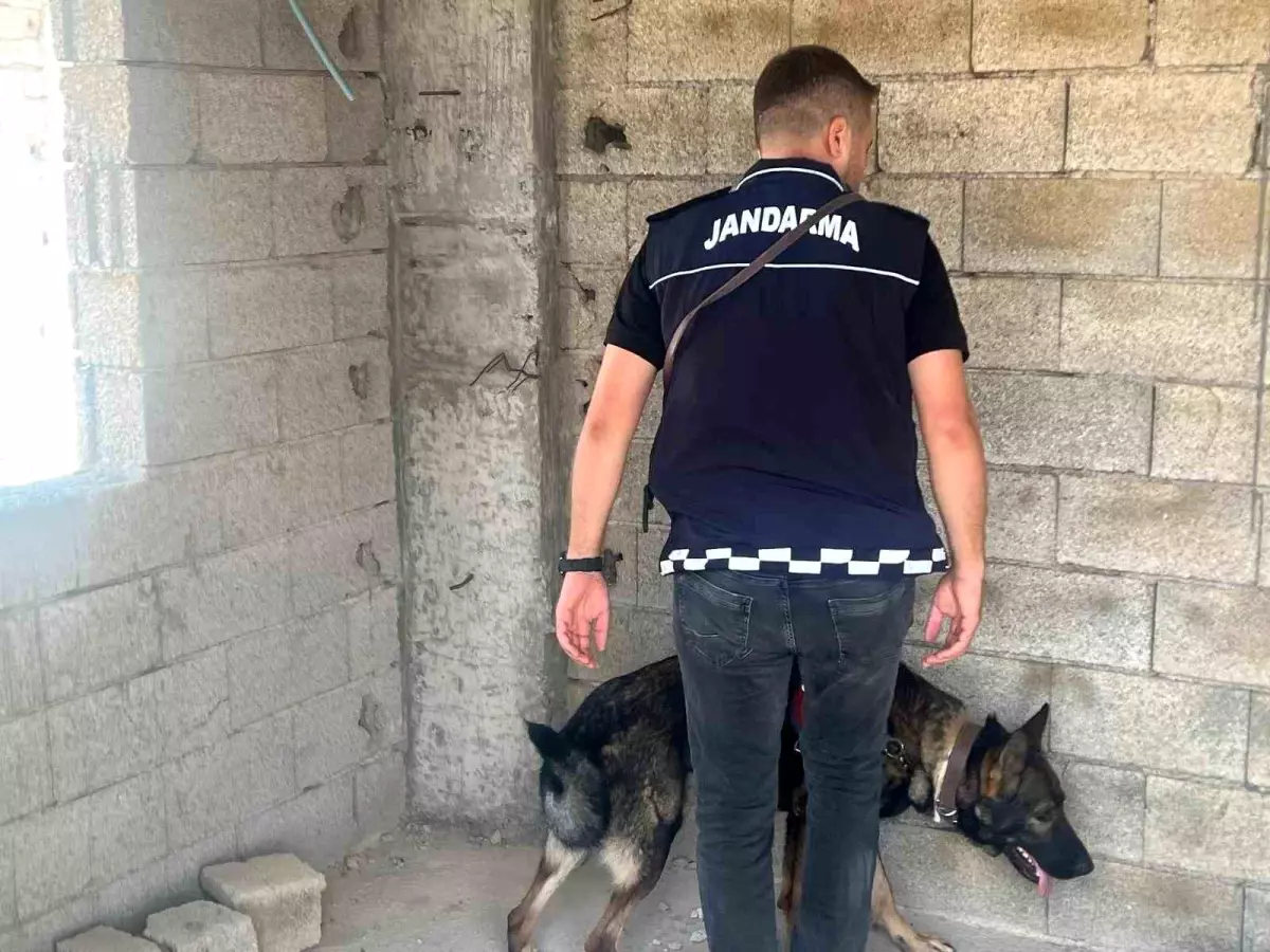 Kilis'te Okul Önlerinde Güvenlik Denetimi
