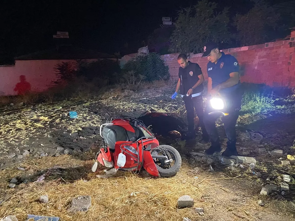 Nazilli'de Motosiklet Devrildi, Sürücü Ağır Yaralandı