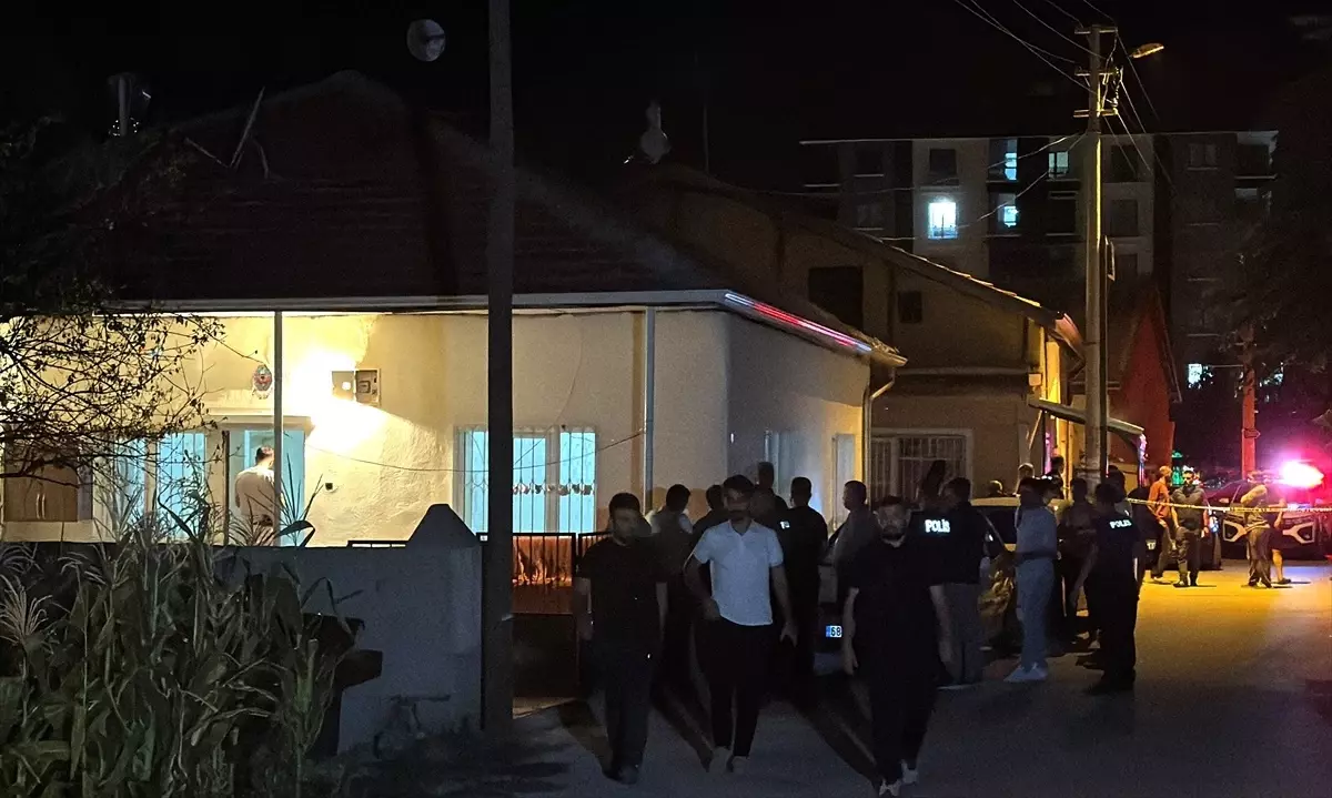 Aksaray'da Kanlı Kavga: 3 Yaralı, 1 İntihar Girişimi