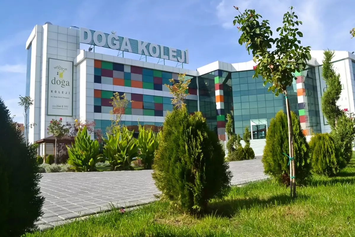 Doğa Koleji'ne de kayyum atandı