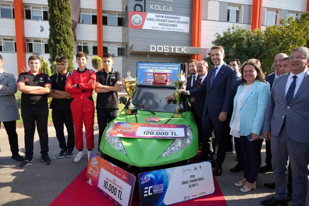 Enerji Bakanı'ndan DOSTEK Koleji'nde Önemli Açıklamalar