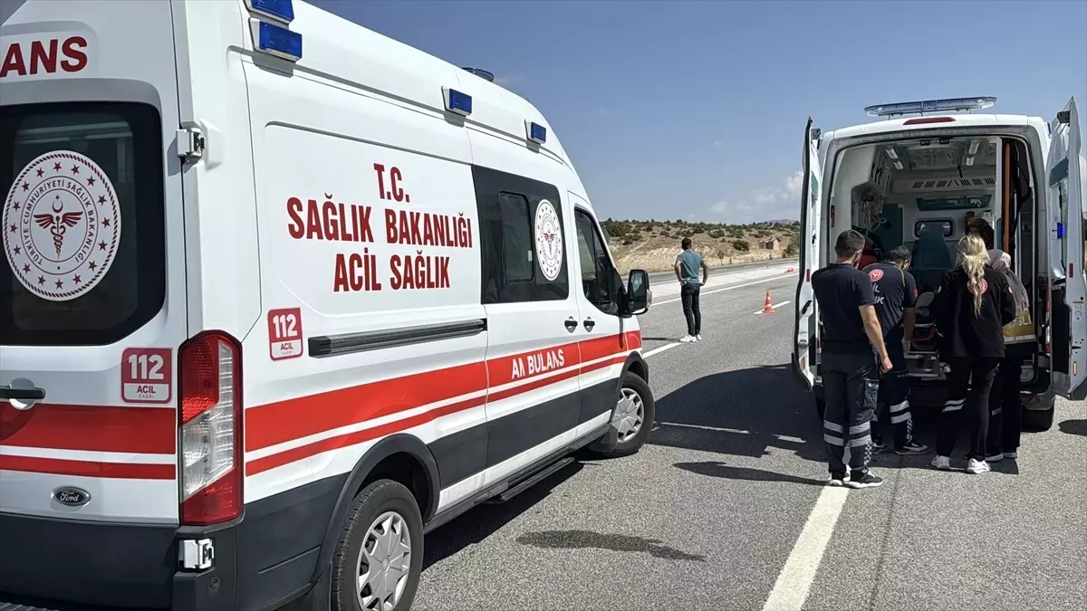 Kütahya'da otomobilin çarpması sonucu şehit olan jandarma personeli için tören düzenlendi