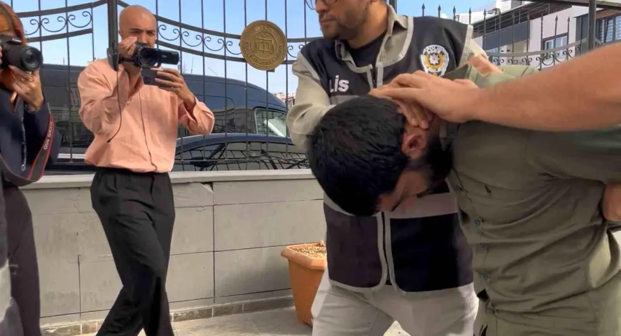 Eskişehir'de Eşine Şiddet Uygulayan Şahıs Adliyeye Sevk Edildi